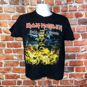 Iron Maiden Holy Smoke shirt Medium